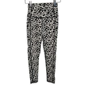 Zyia Active Legging Black White Snow Leopard Print Brilliant Pocket Workout  2